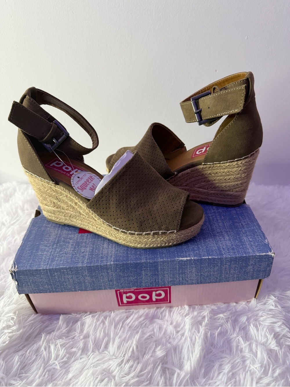 pop Olive Espadrille Wedge Sandals with Ankle Buckle